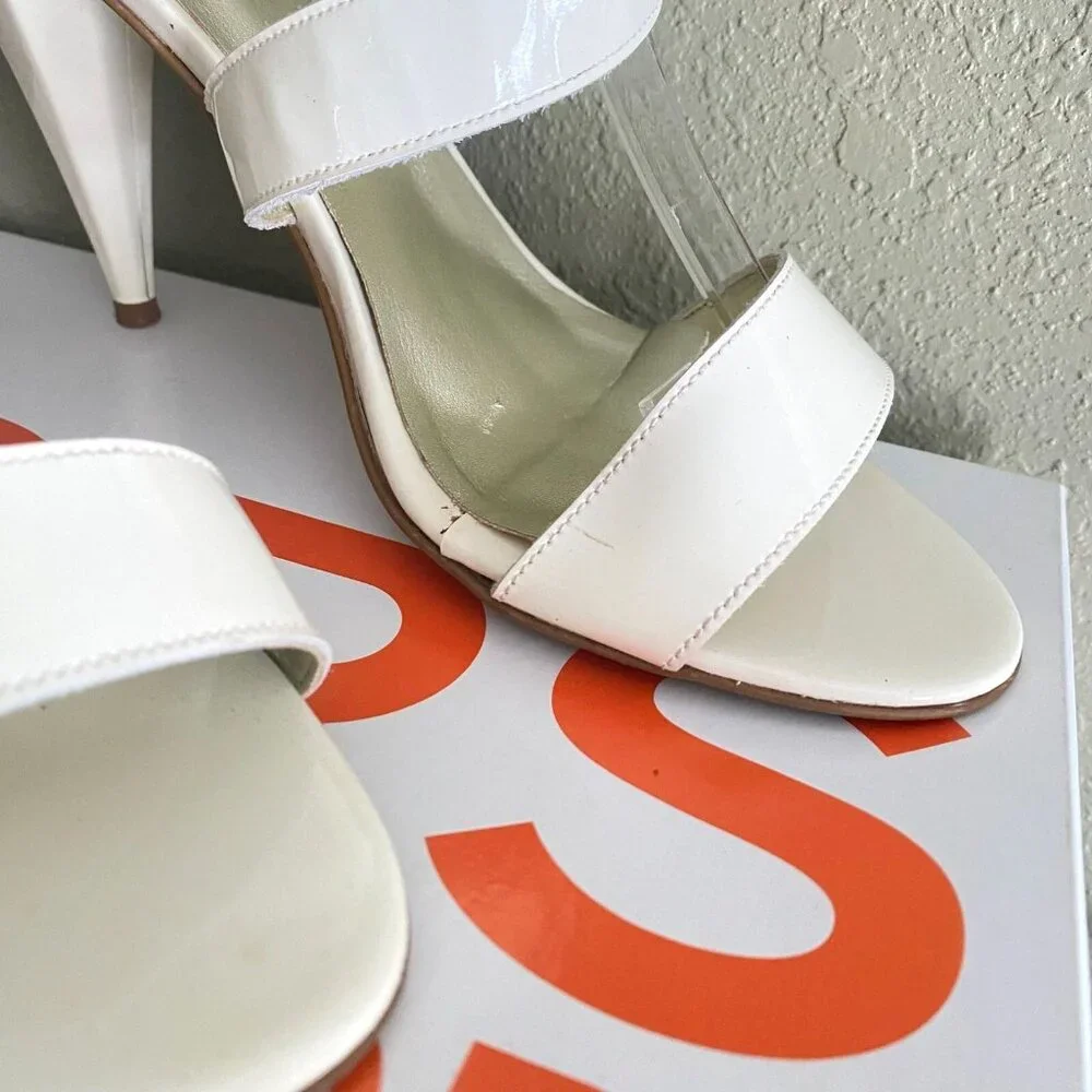 Michael Kors strappy ivory/cream Naughty Women's Vanilla Patent Heels - Picture 5 of 10